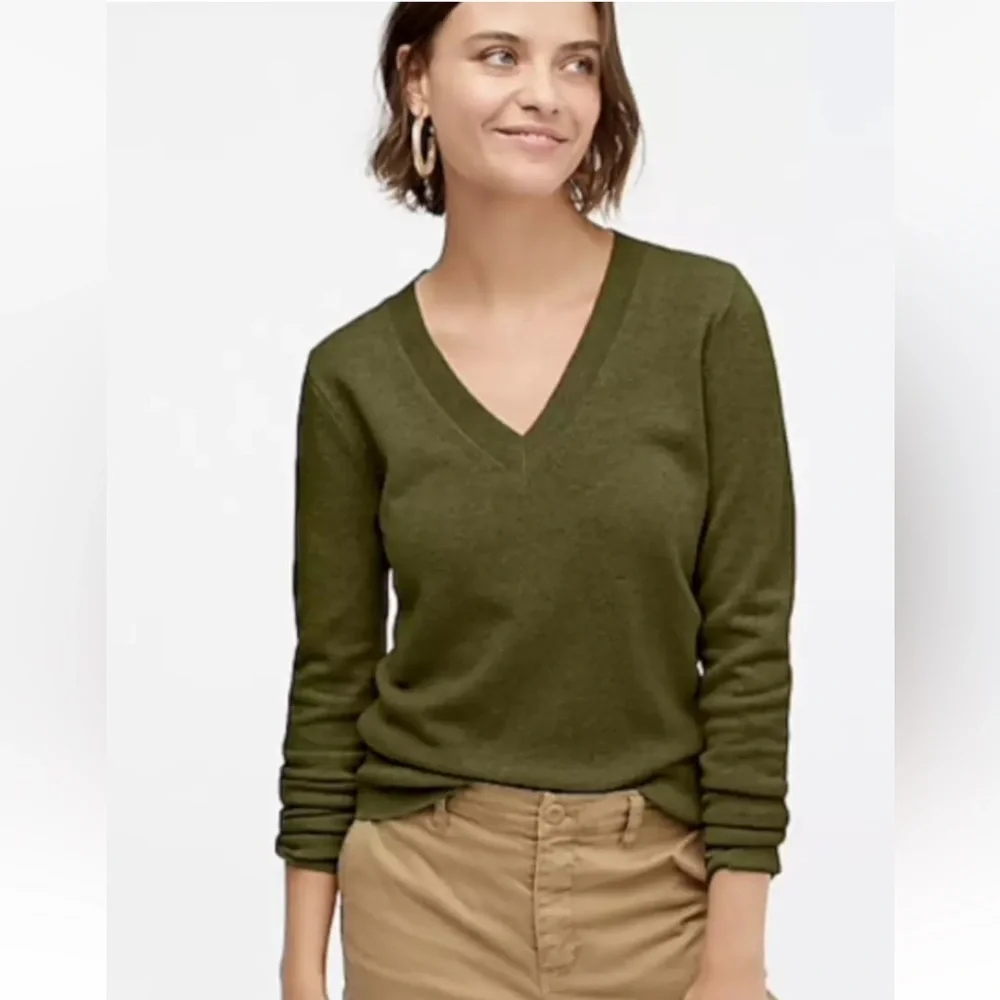NEW J.Crew Factory Cotton-blend V-neck sweater Size Medium Black